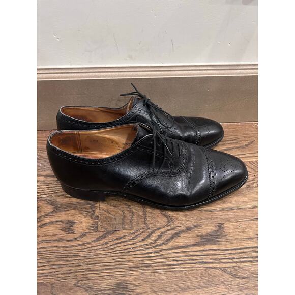 Brooks Brothers Peal & Co. US 10 Black Leather Medallion Cap Toe Oxford Dress main image 6